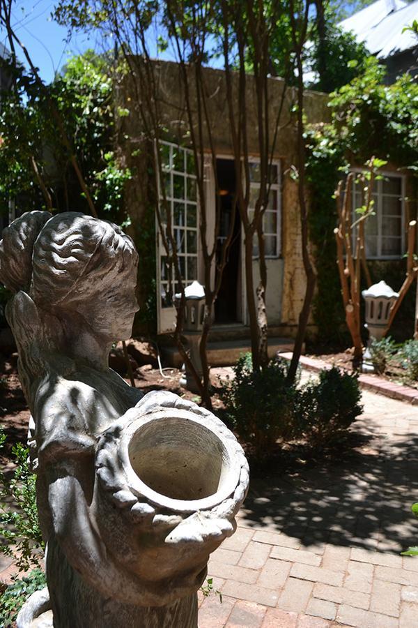 Hobbit Boutique Hotel Bloemfontein Bagian luar foto